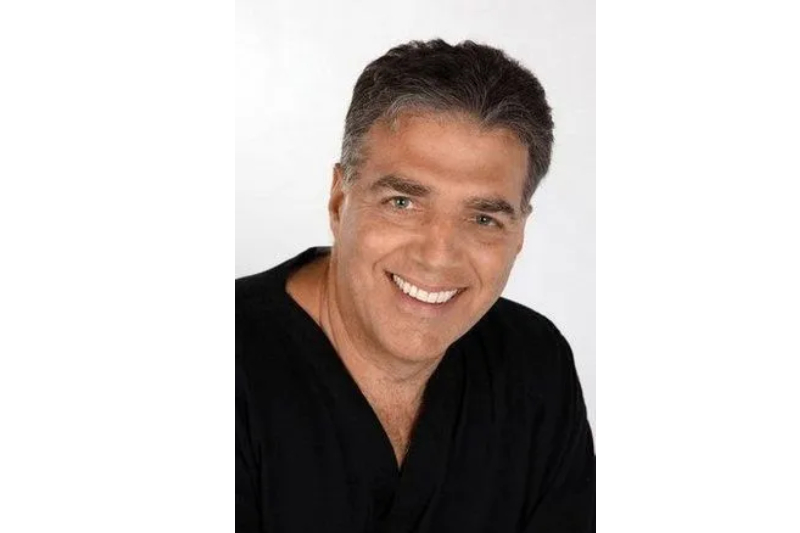 Dr. Arnold Pfannenstiel